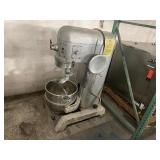HOBART 60 QUART MIXER WITH HOOK & BOWL