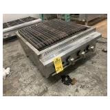 ROYAL GAS TABLETOP CHARBROILER