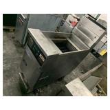 PITCO STAINLESS STEEL ELECTRIC SOLSTICE SUPREME