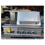 LOT - DCS GRILL S/S COUNTER TOP COMBO