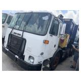 2011 AUTOCAR ACX64 XPEDITOR GARBAGE TRUCK - VIN