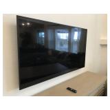 64" SAMSUNG TV