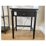 ACCENT TABLE
