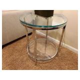 ACCENT TABLE