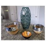 4PC VASE & BOWLS