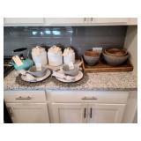 14 PC KITCHEN DECO