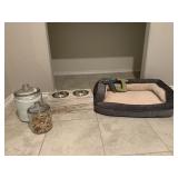 DOG & LAUNDRY ITEMS