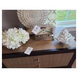 3 PC ASSORTED DECORATION