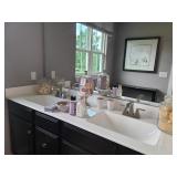 6 PC ASSORTED DECORATION