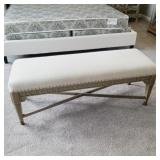UPHOLSTERED BENCH