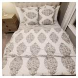 10 PC QUEEN BEDDING