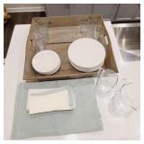 36 PC DINNERWARE & SERVING TRAY