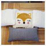 4 PC DECO PILLOWS