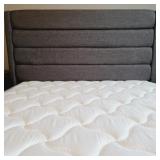 UPHOLSTERED QUEEN BED
