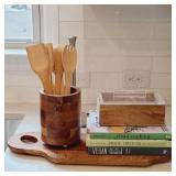 7 PC WOOD KITCHENWARE & COOKBOOKS