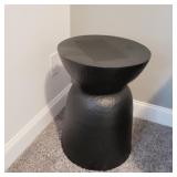 METAL SIDE TABLE