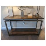 CONSOLE TABLE