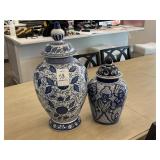 2PC DECOARATIVE JARS