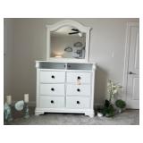 3PC DRESSER, MIRROR & NIGHTSTAND