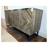 CREDENZA