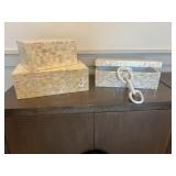 THREE (3) DÉCOR BOXES