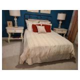 QUEEN BEDDING