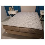 QUEEN MATTRESS