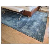 AREA RUG