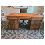 DESK & CHAIR