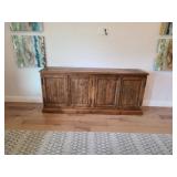 MEDIA CABINET