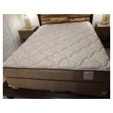 QUEEN MATTRESS
