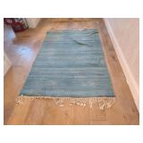 AREA RUG