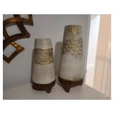2PC DÉCOR ITEMS