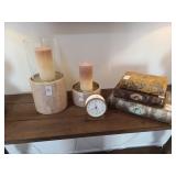 ASSORTED DECO ITEMS