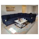 SECTIONAL W/PILLOWS