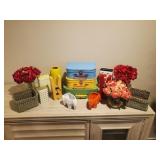 16PC ASSORTED DECOR