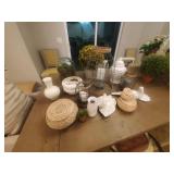 16PC ASSORTED DECOR ITEMS