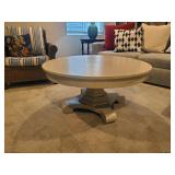ROUND COFFEE TABLE