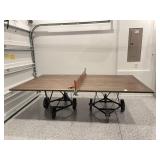 PING PONG TABLE