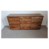 CREDENZA