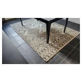 AREA RUG