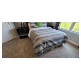 10PC QUEEN  BEDDDING