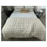 12PC QUEEN BEDDING