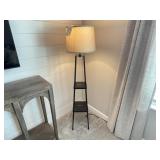 2PC FLOOR LAMPS