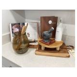 9PC KITCHEN ITEMS