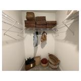 19PC CLOSET ITEMS