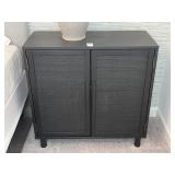 2PC ACCENT CABINETS