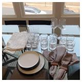 25PC ASSORTED DINNERWARE