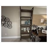 2PC SHELVING UNITS