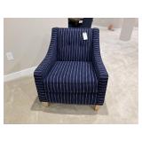 ARM CHAIR